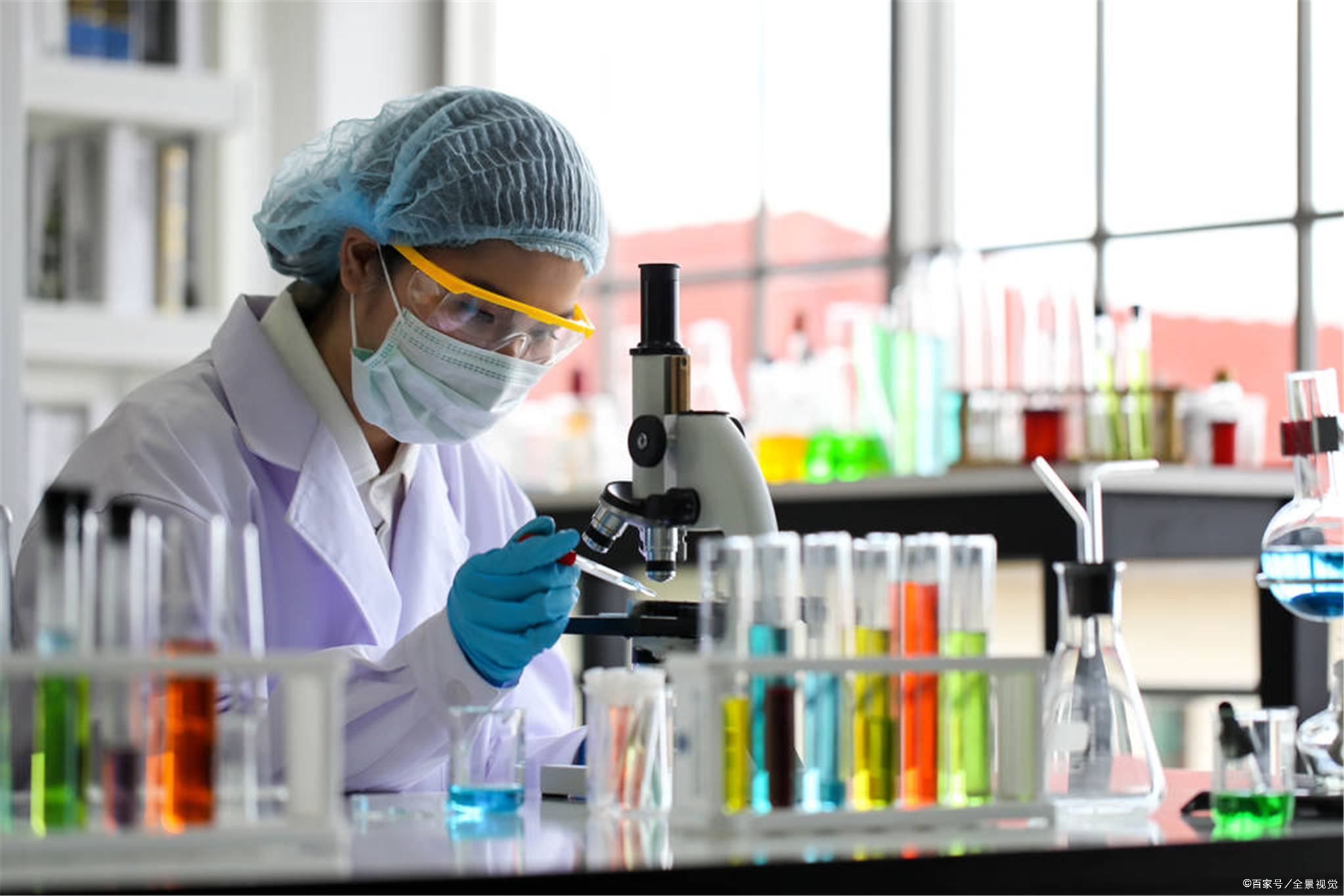 药物化学专业怎么样？最适合做什么工作？报考院校推荐