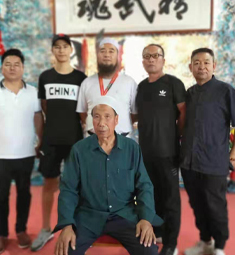 甘肃平凉市崆峒区人李文俊