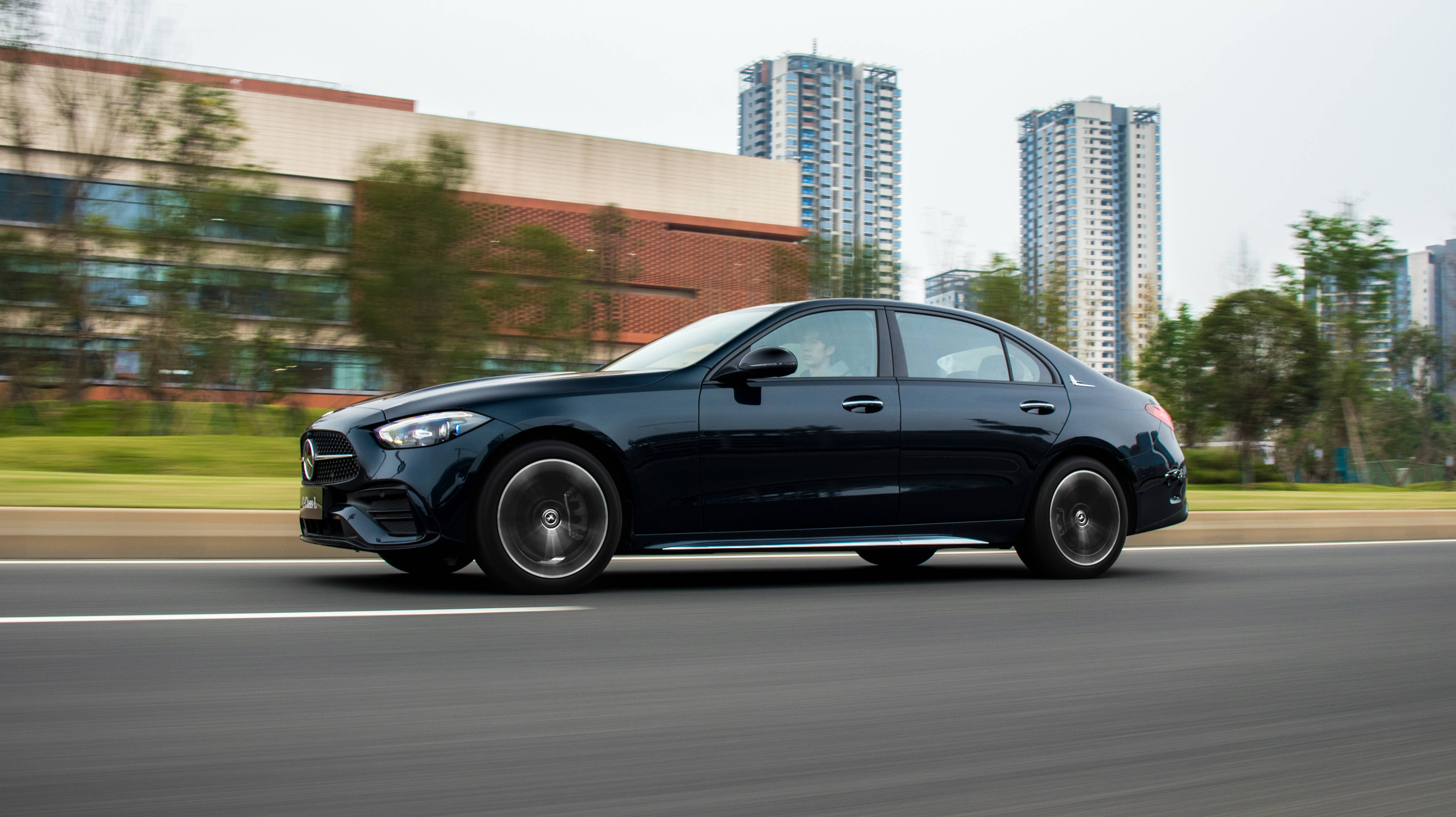 奔驰206(全新一代奔驰c260l) - 四帝国车市