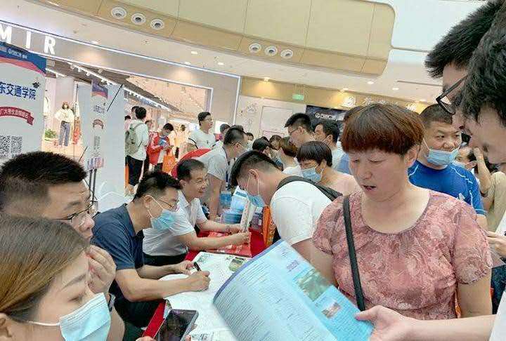 江西高考数据分析，本科录取率仅为36.2%，8万多考生无缘大学