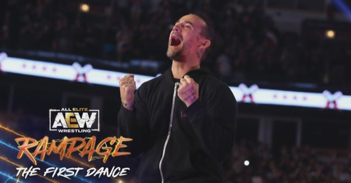 WWE“毒蛇”兰迪·奥顿创造辉煌记录，追平送葬者