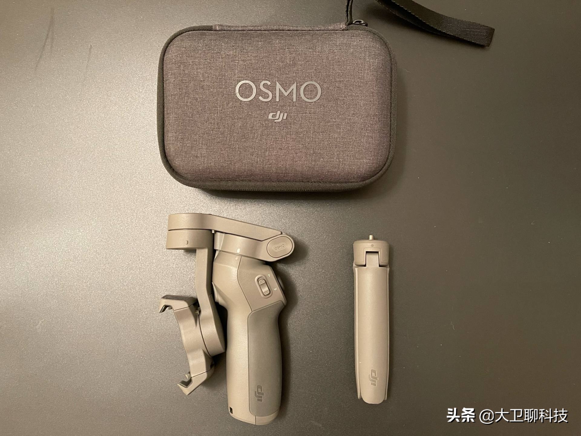 浩瀚卓越X2稳定器上手：对比大疆OM3，更便宜且更方便