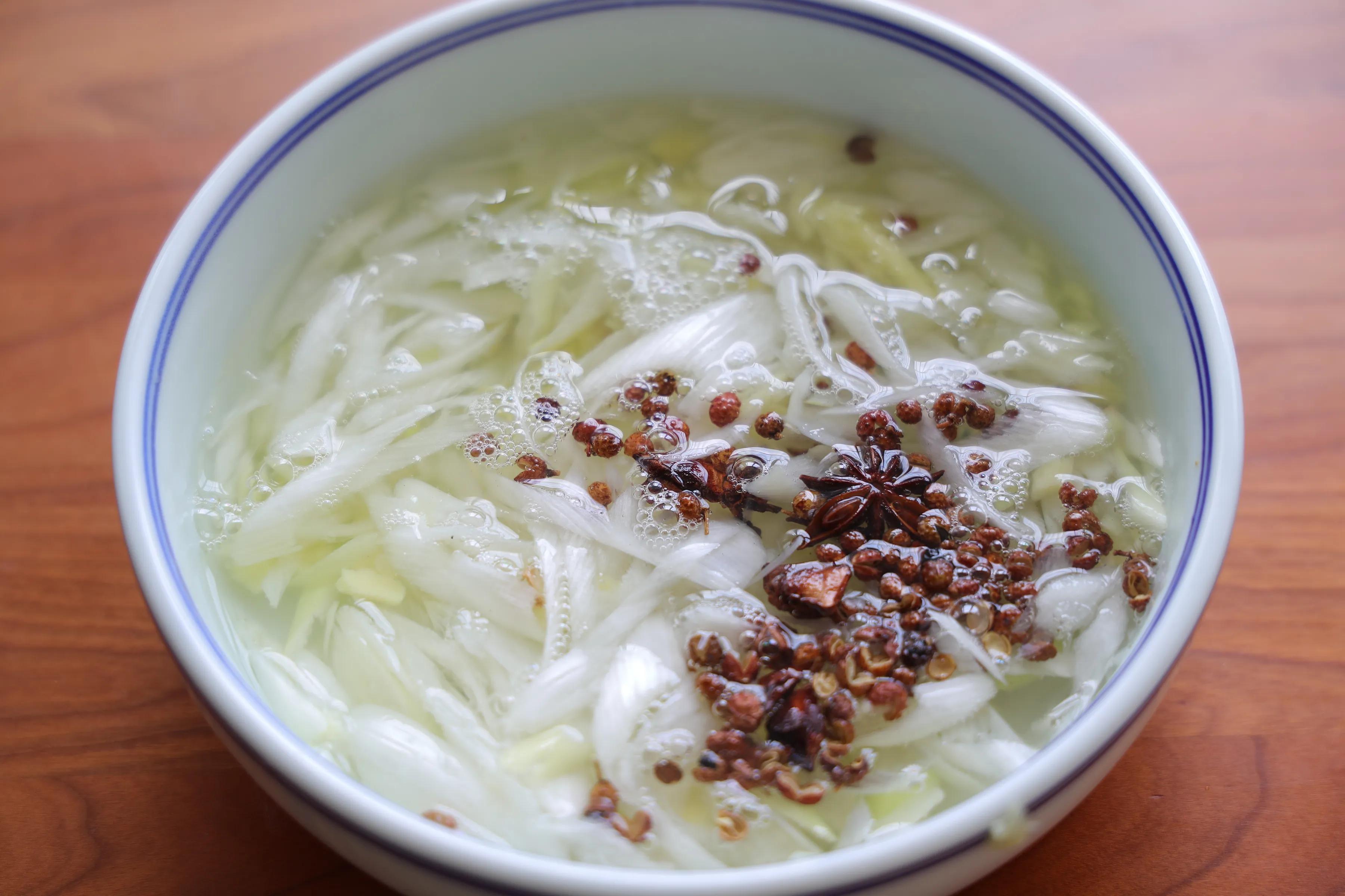 自制脆皮肠，纯肉馅儿吃起来太过瘾了，在家做无添加才健康