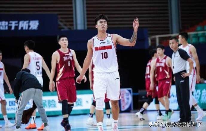 cba赵睿为什么出名(五项数据碾压前MVP，赵睿已成宏远领袖，一特质适宜担任男篮新核)