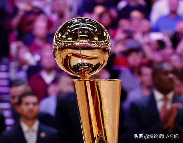 nba詹姆斯为什么叫大黄(NBA亚军到底是荣誉还是笑柄，詹姆斯如此成功亚军却成了污点)