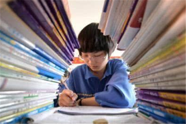 高考考550分难吗（高考550分和650分的考生）