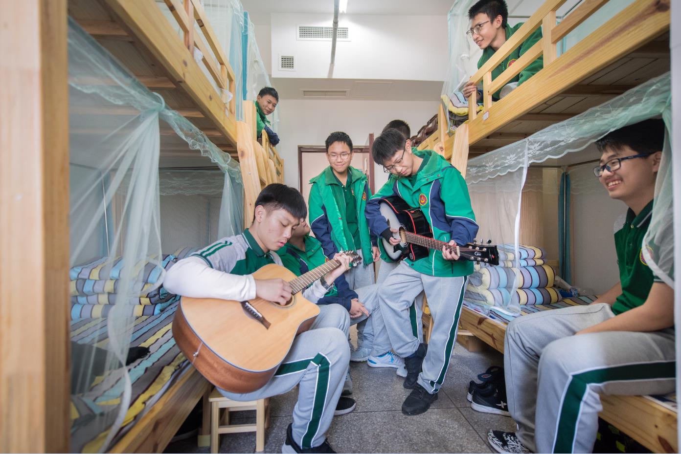 攀成外，主城区内唯一“存活”的民办学校