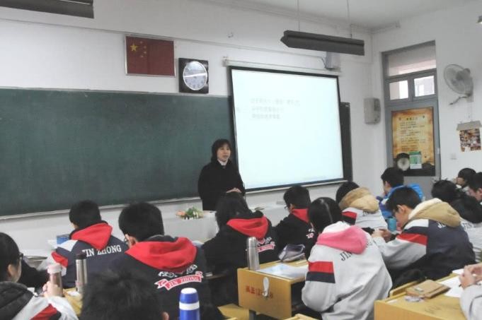 学习成绩定义好坏不可取，为学而学缺动力，定义不同各有千秋