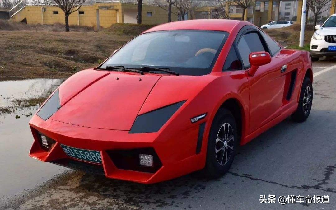 观察 |“碰瓷”豪车、争议不断，你会不会买“低速电动车”？