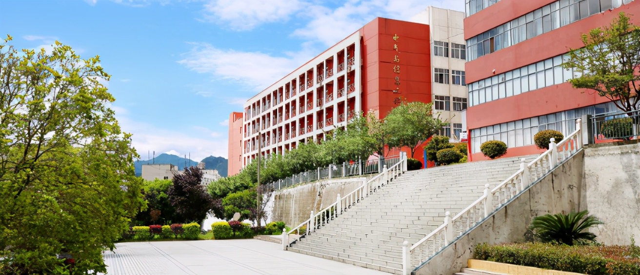 湖北军人学霸：服役特种兵，多次受上级表扬，退役后考上985名校