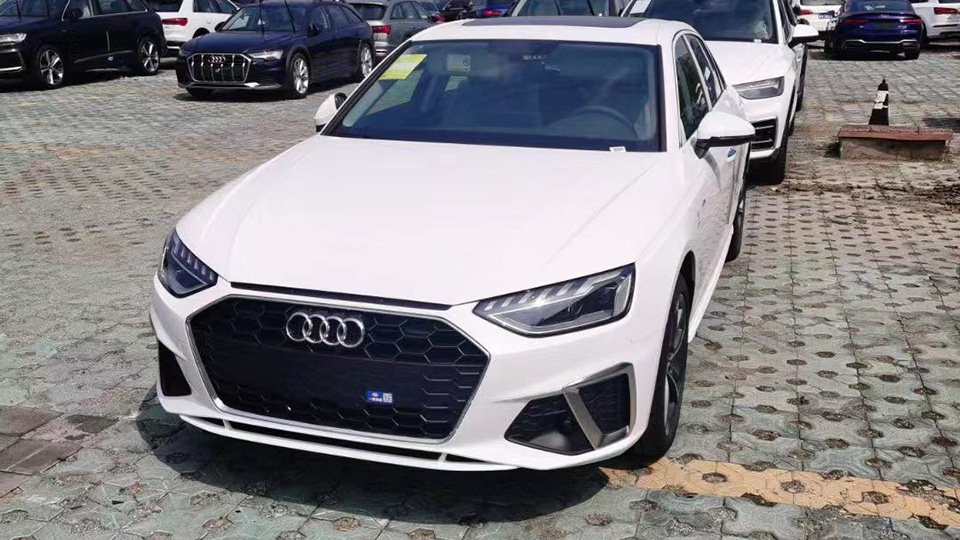 真实购车:奥迪a4l折扣大没现车?宝马3系一样要等