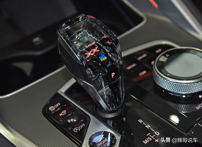 浅评低功率宝马X6，外观褒贬不一，2.0T发动机有爆发缺后劲