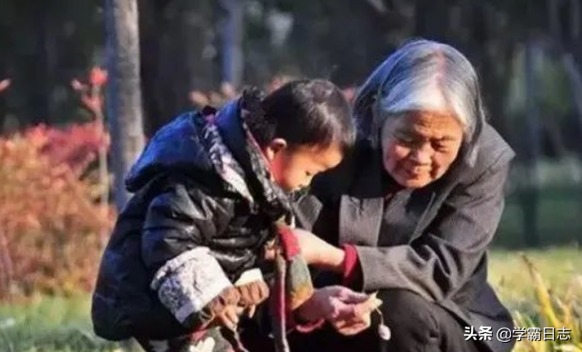 “亲孙和外孙”的区别在哪？一听老人说出答案，宝妈表示扎心了