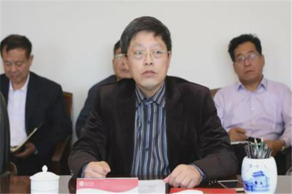 7位院长在4年内相继被挖走，人才屡屡流失，合工大要走下坡路？