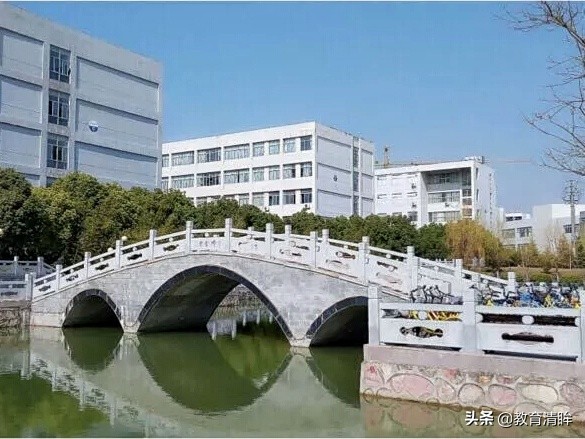 这两所独立学院，有南京同一所211名校举办，均位居省内前列