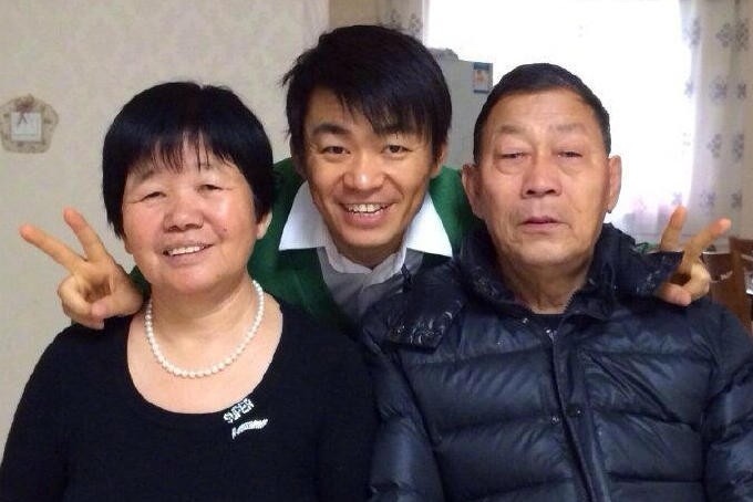 王宝强太苦了，妻子出轨母亲离世，这其中的苦只有他自己知道