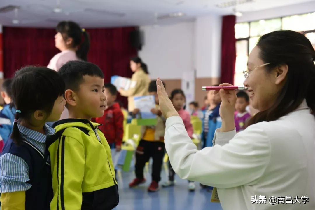 我们的2019 | 走进高等研究院、附属眼科医院、机关党委