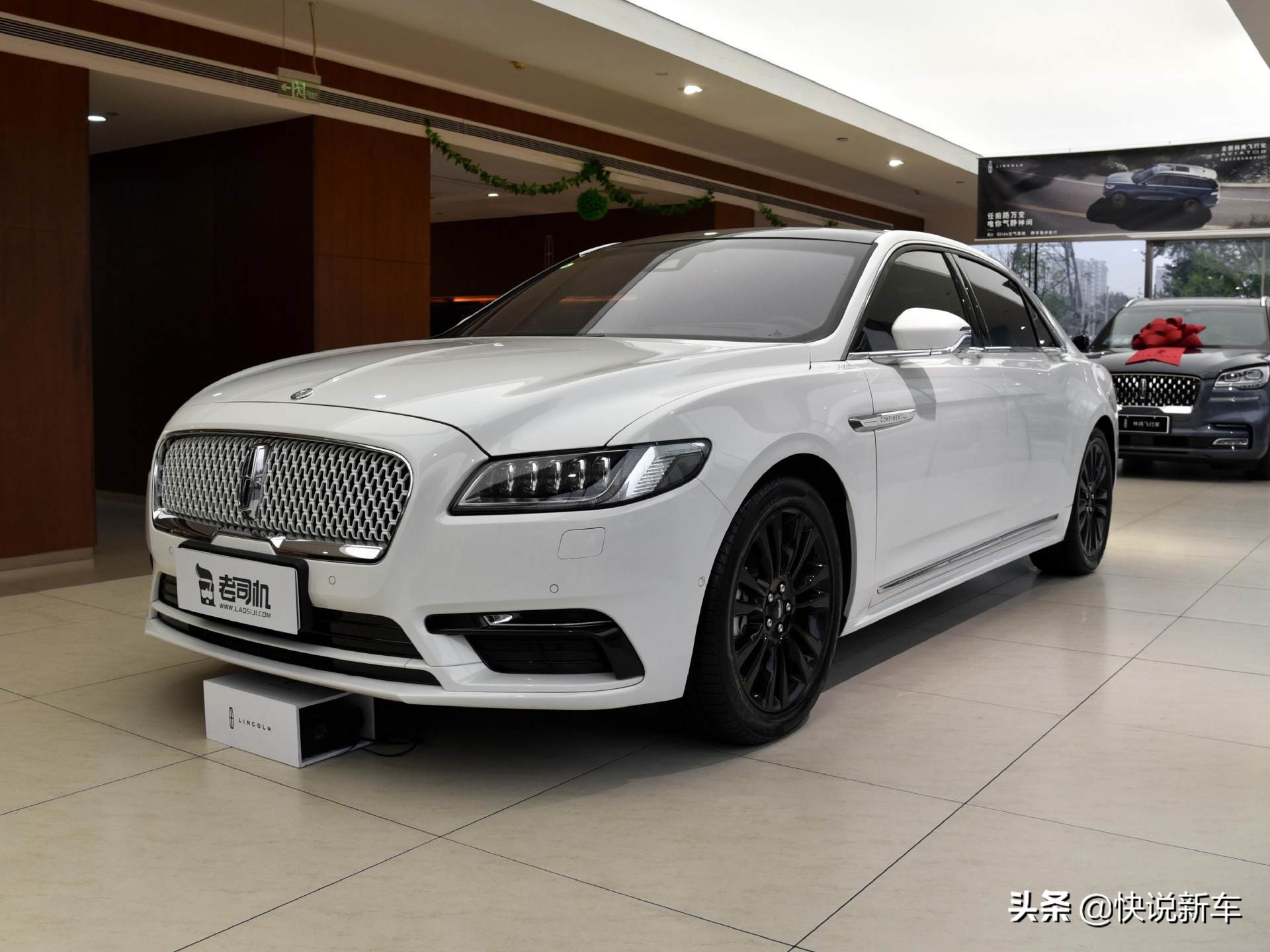 长度超过5米1,座椅还带按摩的进口豪华大轿车,带你看林肯大陆