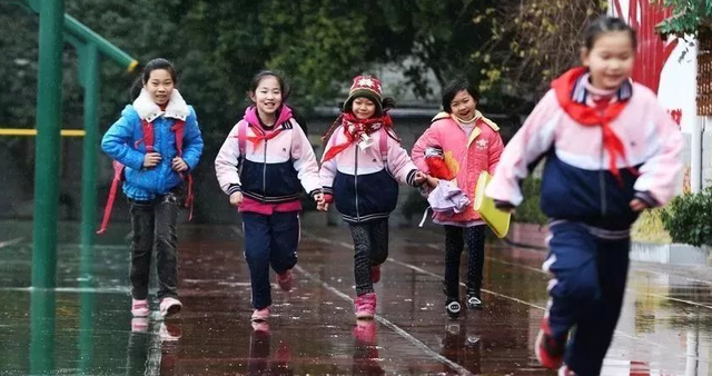 中小学生放假啦！全国放寒假时间表公布，此外还有一个好消息