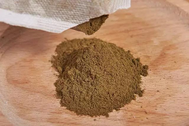 原来螨虫最怕的不是暴晒，床上放一些“花椒”，让螨虫消失