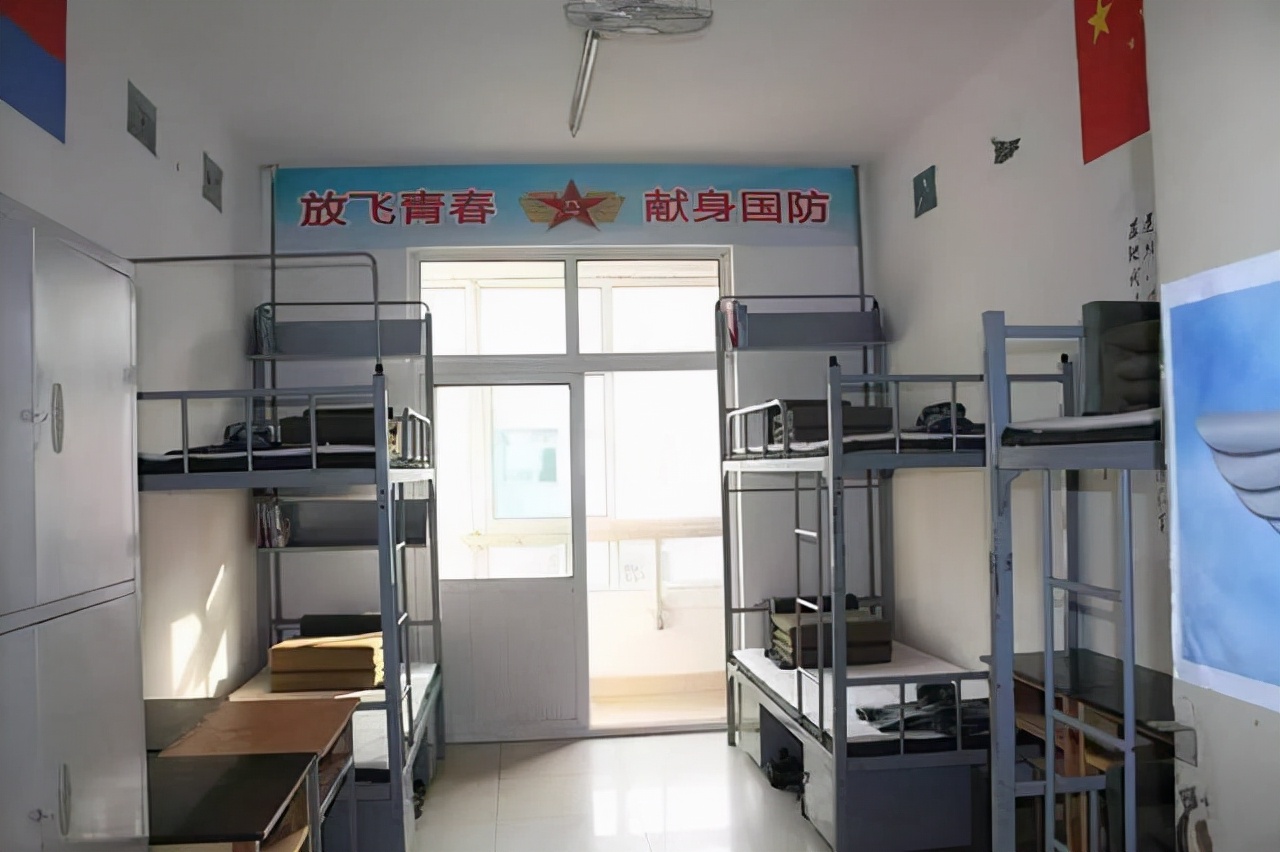 大学宣传片与实物不符，宿舍叙利亚风格，刘禹锡撕毁《陋室铭》