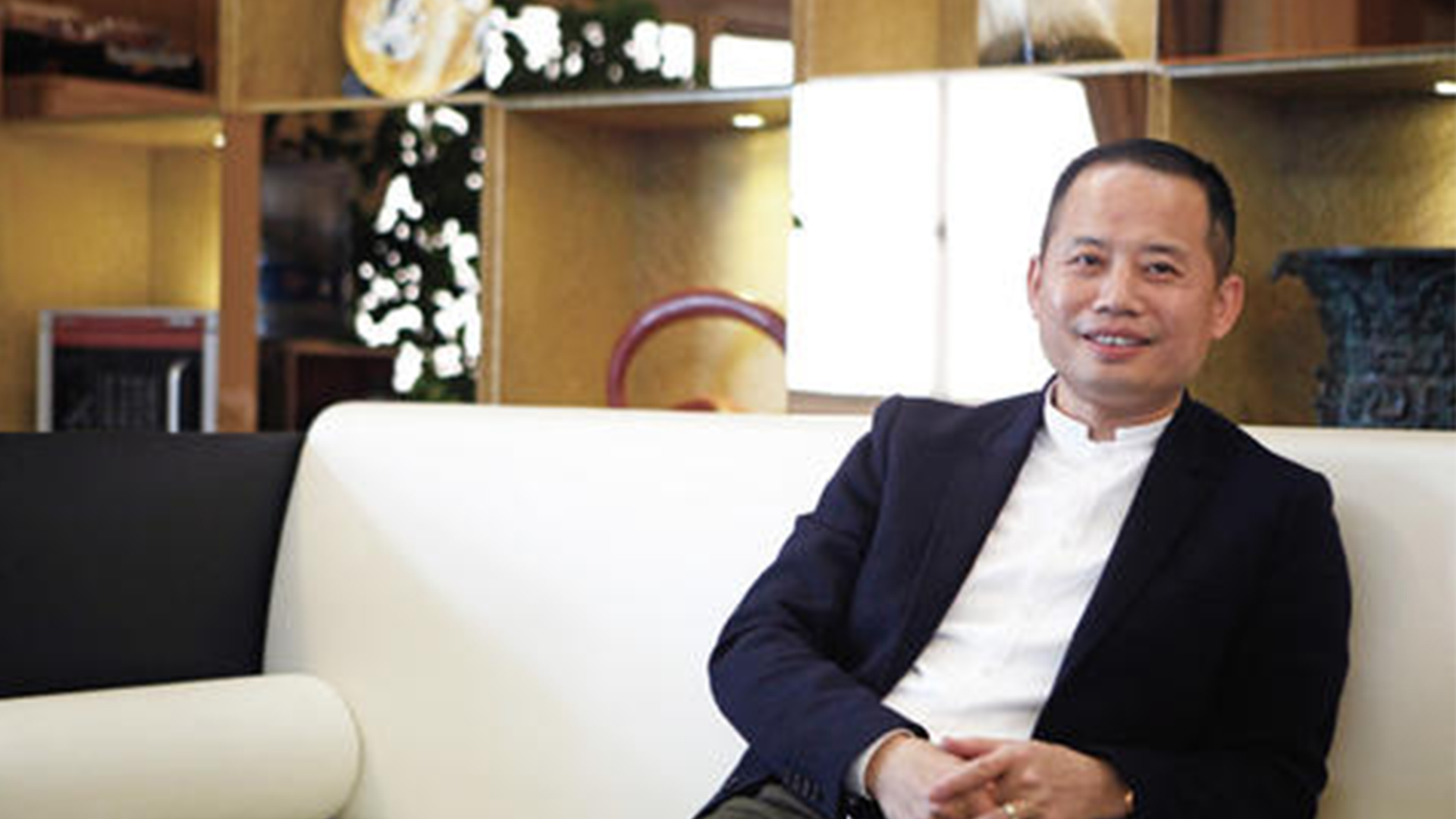 晨光文具陈湖雄:30岁创业,靠一支笔卖到身价百亿