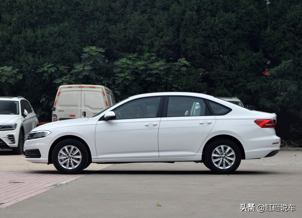 良心家轿大众朗逸,空间大油耗低,还是自动挡,9万块就能买