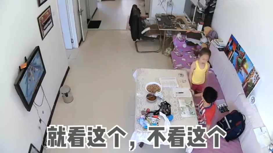 亲兄妹相处的日常，两人对话过于真实，网友：不同家庭同一个妹妹
