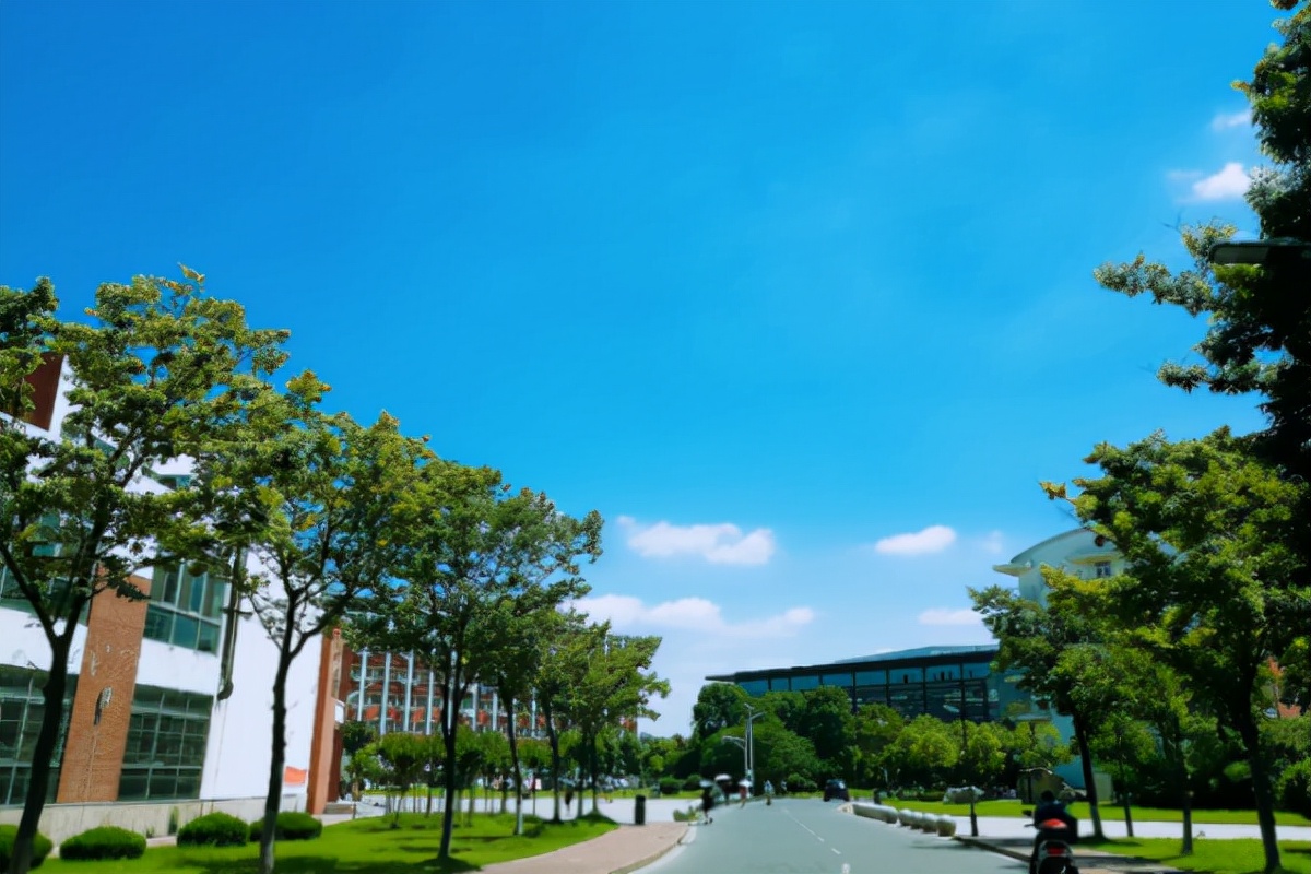 江苏传来“好消息”！“新大学”将落户扬州，就业率高达98%