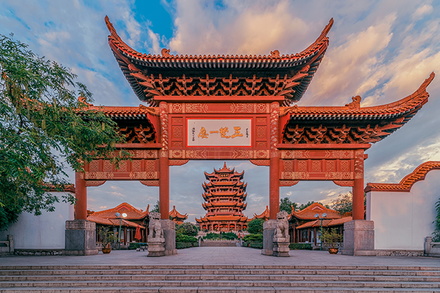 黄鹤楼位于哪里（干货分享黄鹤楼的地理位置）