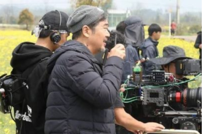 7位被央视批评的明星，没有一位是无辜的，最大66岁最小30岁