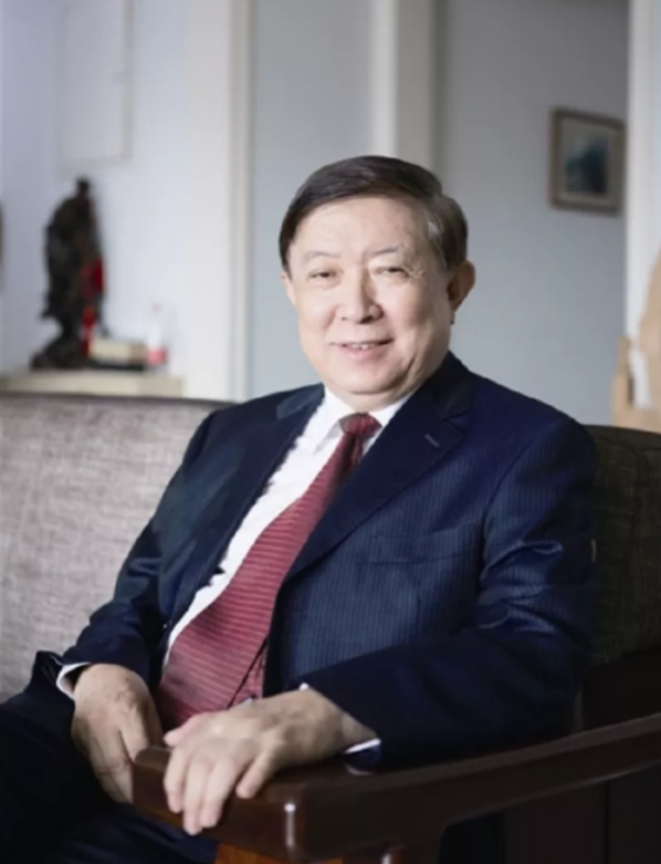 他身兼4个院士，自学北大课程，是原国家科技部部长，却在陕西做了8年普通教师！