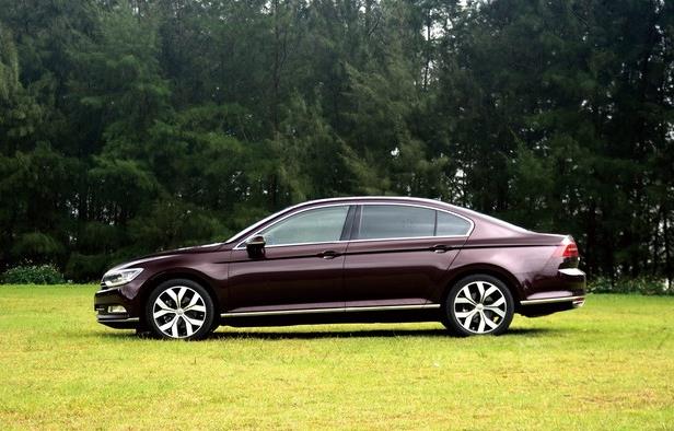 1.4T还是大众的中级车吗？试驾最新款迈腾