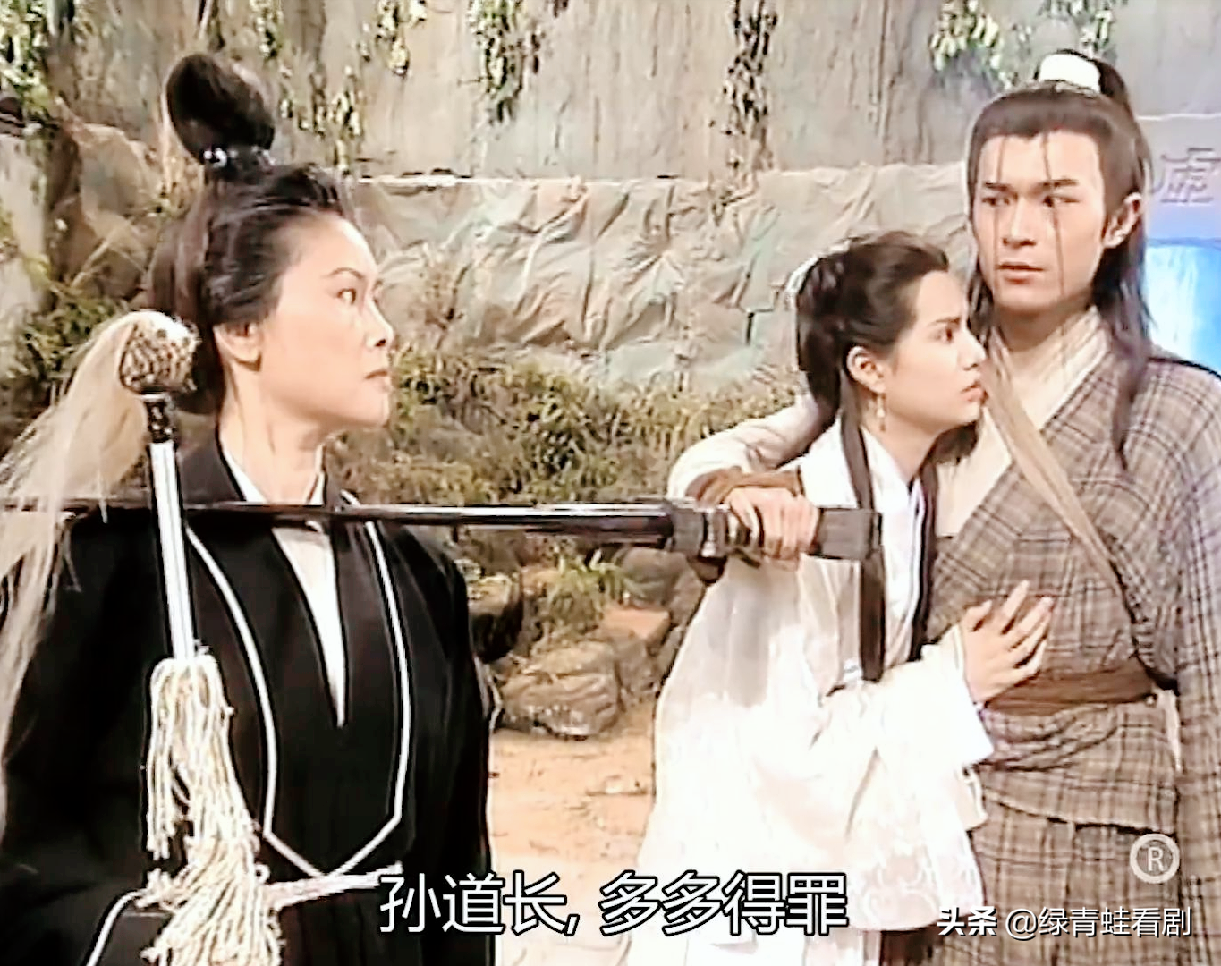 《神雕侠侣》中，最容易被忽略的高手，无意间救了杨过两个母亲