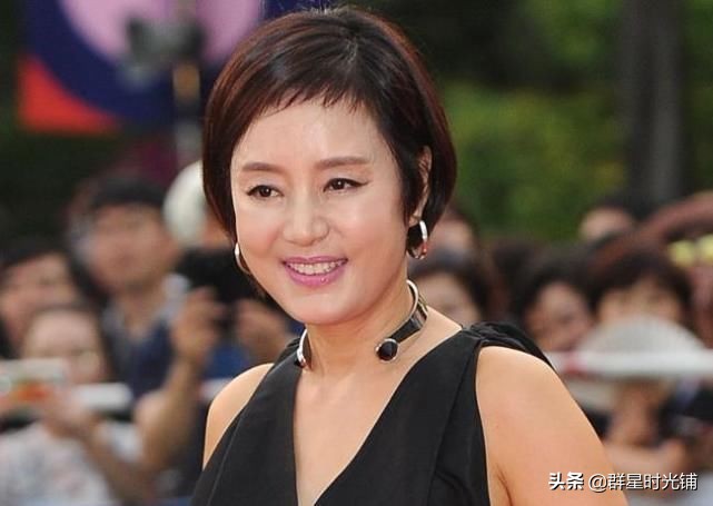 清纯玉女张美姬：曾传言被摘除子宫，丢进男监狱，如今63岁无子女