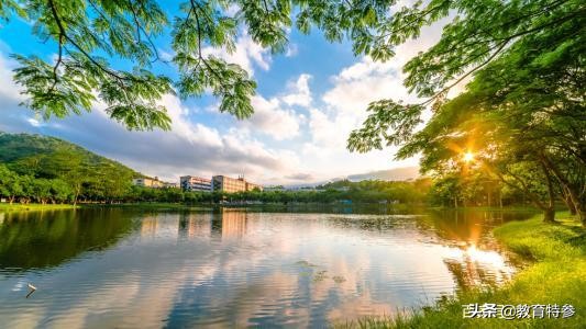 北京师范大学“珠海校区”VS“珠海分校”，一字之差区别大