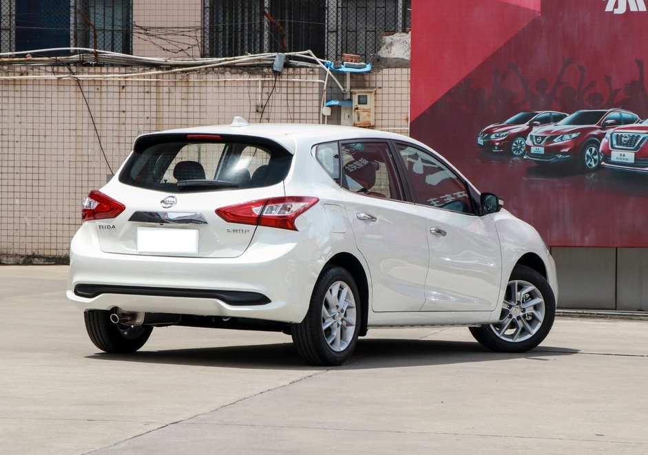 在笔者心中,日产骐达tiida就是一款适合家用的日系好车,这款车油耗5