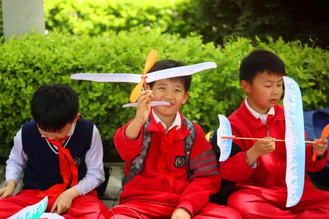 星辰大海,与你同往——西安高新国际学校给孩子一个“航天梦”,向着浩瀚星辰出发