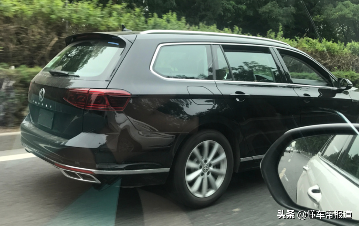 新车 | 纯进口身份，比迈腾更实用，新款蔚揽国内谍照曝光