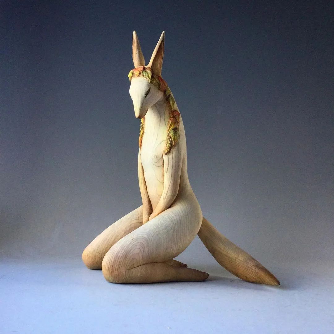 60岁日本老人的“治愈系”木雕，让人直呼“幸福”：太大胆了吧