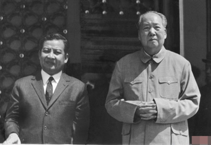 西哈努克在中国帮助下复国，问如何偿还？毛主席：我们不是军火商