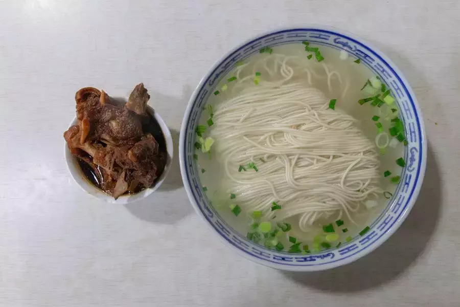为了找出上海最好吃的藏书羊肉，去了趟苏州