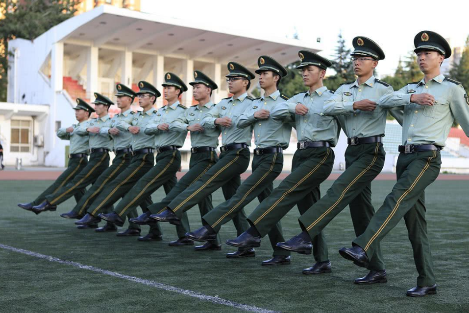 身高也跟高考有关？差一厘米就可能错失的专业，学生可别大意了