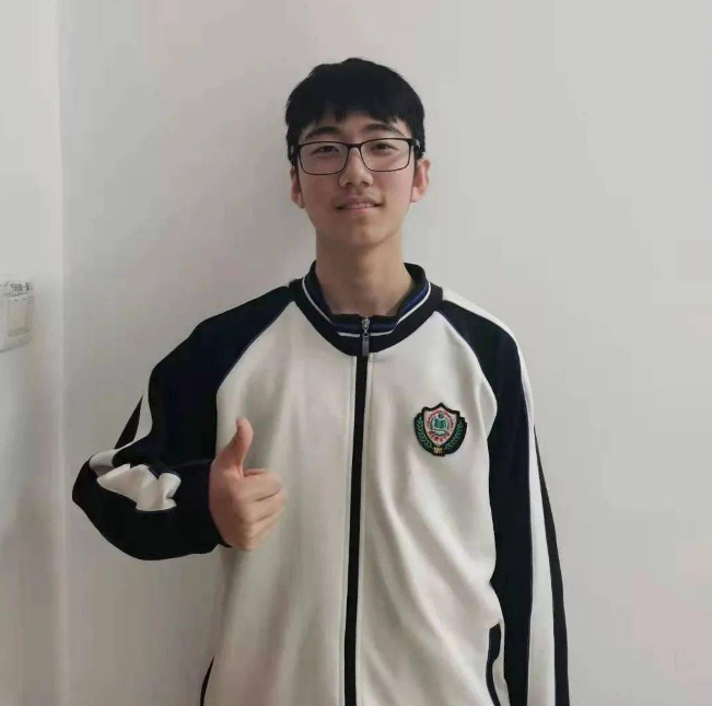 为啥高三“黑马”都是男生？教育工作者给出答案，女生真比不了