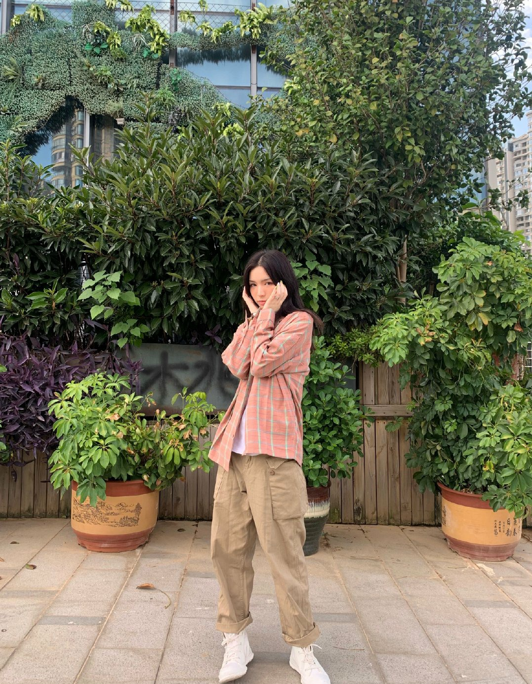 时尚博主囍妹儿，分享大学生时尚穿搭，四种风格简约时尚，超美