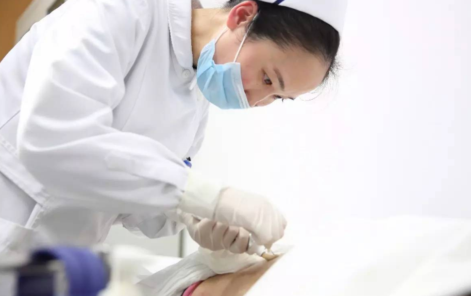 高考只有450分也“别慌”，选择对的专业，未来将一片光明