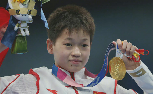 全红婵首次现身冬奥！心愿意外扯出家庭现状，央视8字回应迎翻身