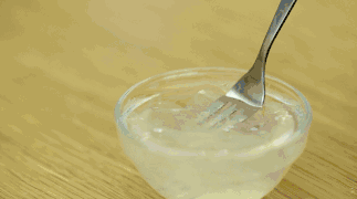 6款即食燕窝对比：糖水含量超九成，营养不如鸡蛋，过年还要送？