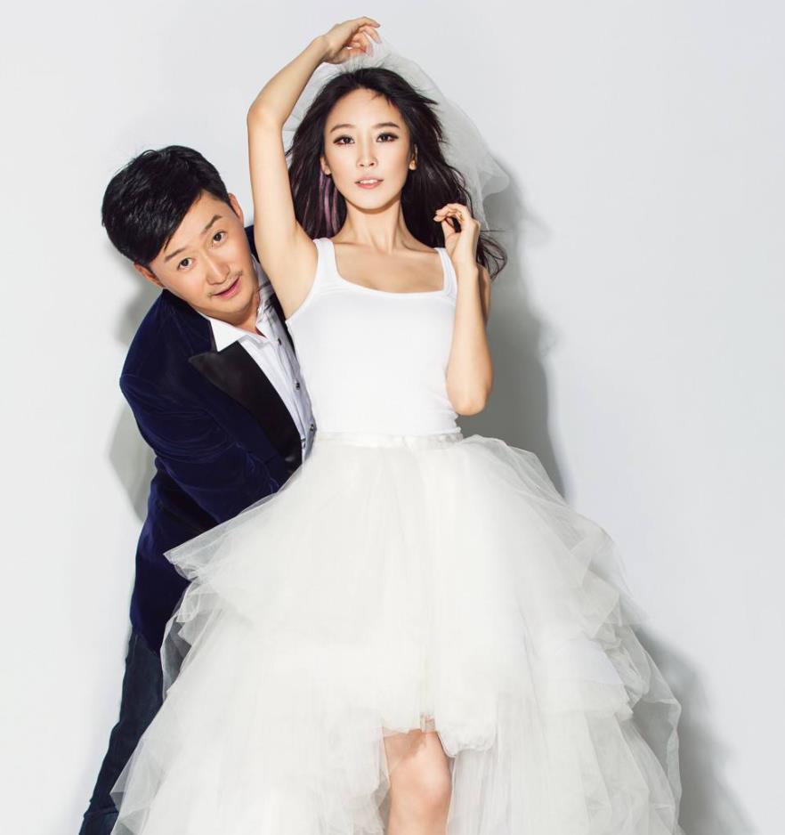 谢楠的故事:知名主持人,成就丈夫吴京,甘做丈夫背后的女人