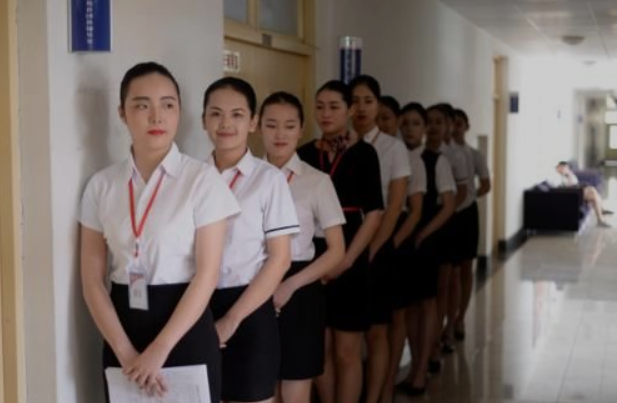 中国“最难”考试排名出炉，高考排进前三名，榜首不仅仅要靠努力